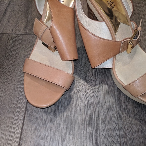 Michael Kors Leather Heels - Picture 6 of 7